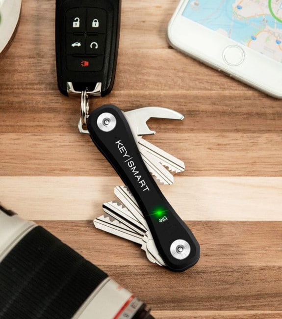 Keychain connected keysmart 11 I-tech gift ideas for Christmas Itdm group